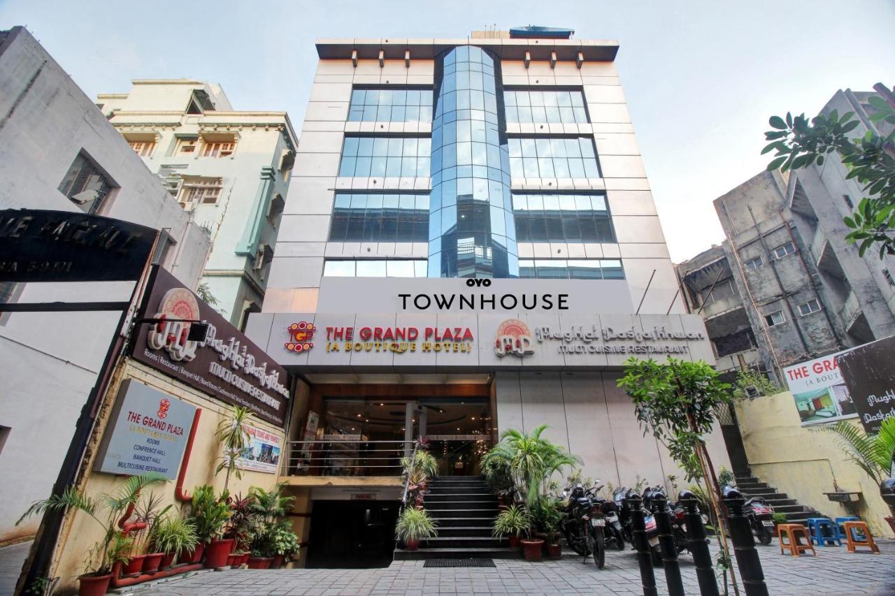 Townhouse The Grand Plaza Hotel Hyderabad Exterior photo